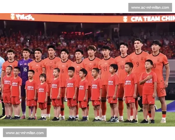 国足迎战中国香港：客队剑指破门保平，边路对决暗藏玄机